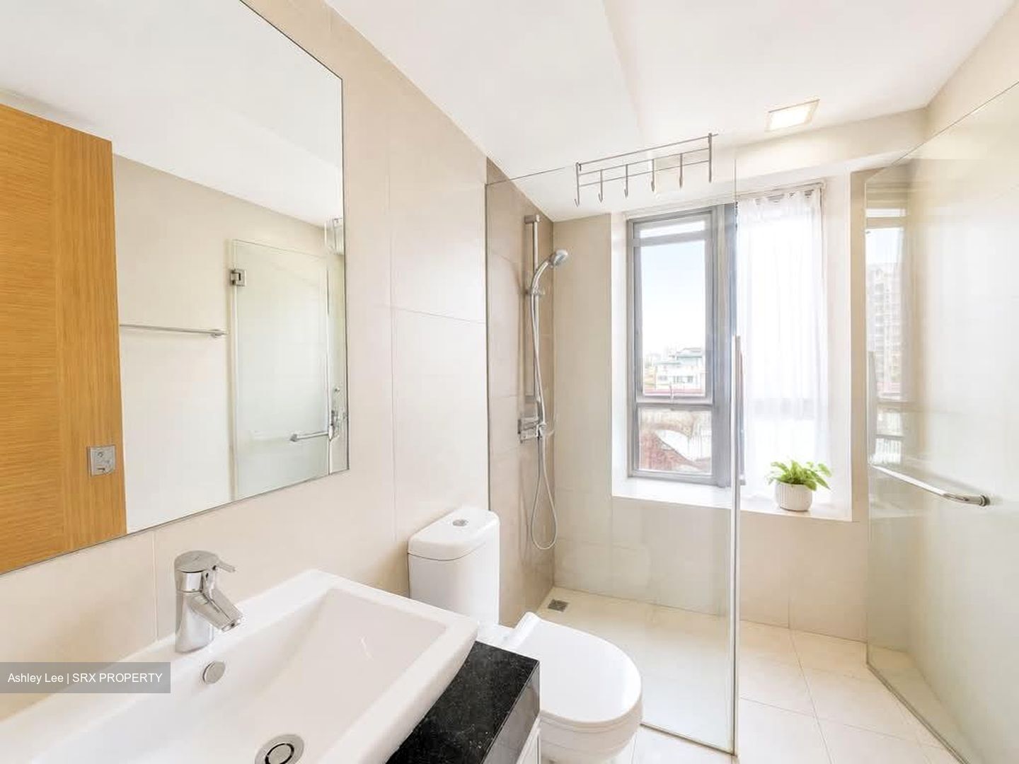Esta Ruby (D14), Apartment #586823541